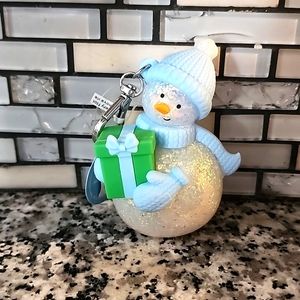 BBW Rare Christmas glitrery Snowman that plays jingle bells music.